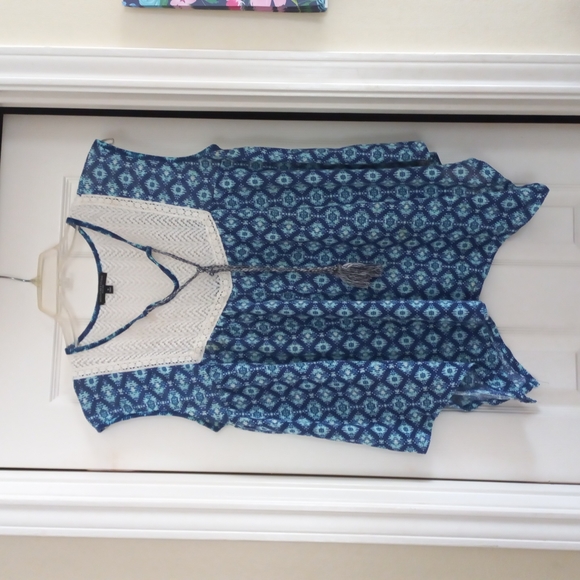 Signature Studio Tops - SIGNATURE STUDIO